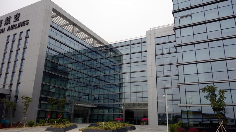 点式幕墙设计规范解析：上海公司的实践与标准